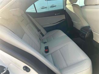 2013 Lexus IS - Thumbnail