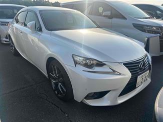 2013 Lexus IS - Thumbnail