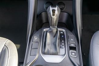 2014 Hyundai Santa Fe - Thumbnail
