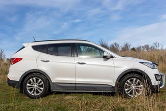2014 Hyundai Santa Fe - Thumbnail