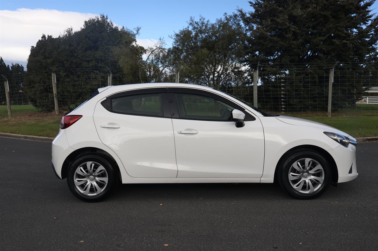 2018 Mazda Demio