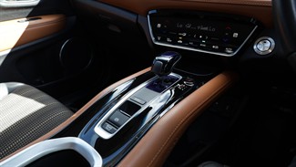 2017 Honda Vezel - Thumbnail