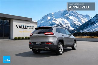 2015 Jeep Cherokee - Thumbnail